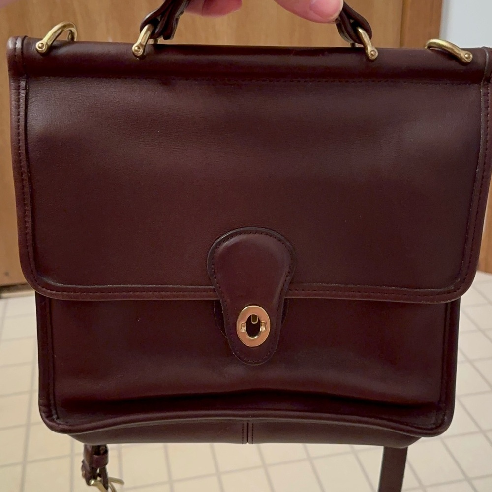 Vintage Genuine Real Leather COACH Purse #9927